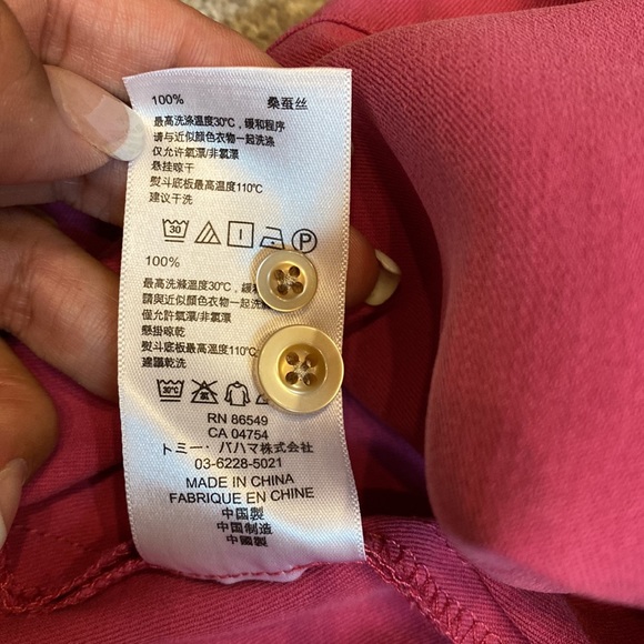 Tommy Bahama Dark Rose Button Down Silk Shirt Size Medium - Picture 14 of 14